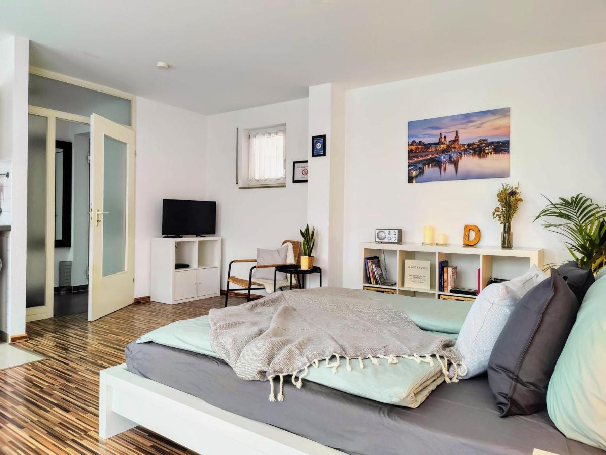 Gemütliche Ferienwohnung in ruhiger Lage Dresden Exterior foto